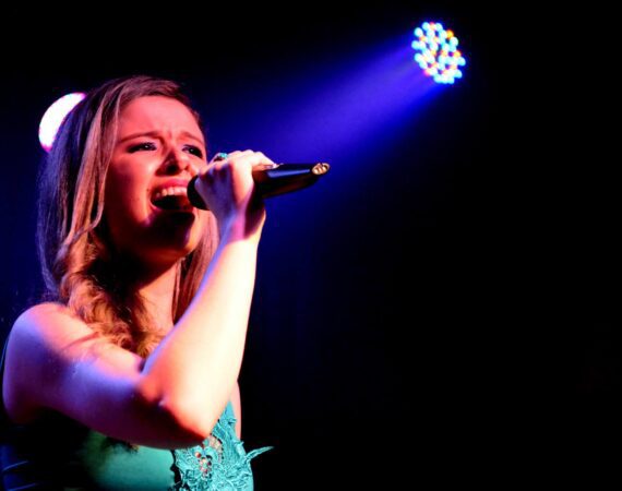 Voice Lessons | Raphael Begosso Vocal Studio